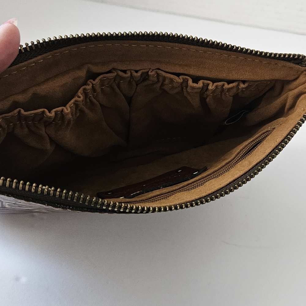Patricia Nash brown leather wristlet‎ - Picture 4 of 9